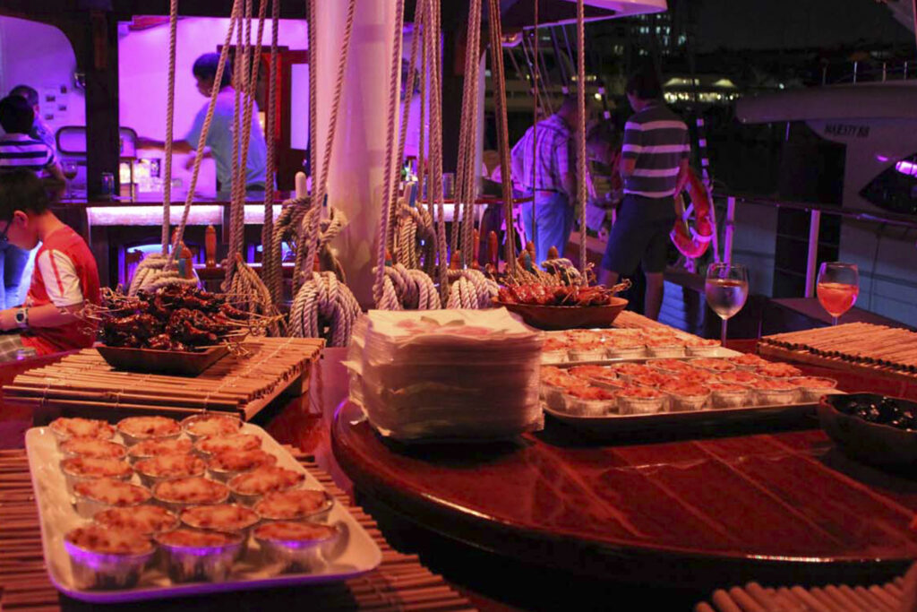 layout-2-royal-albatross